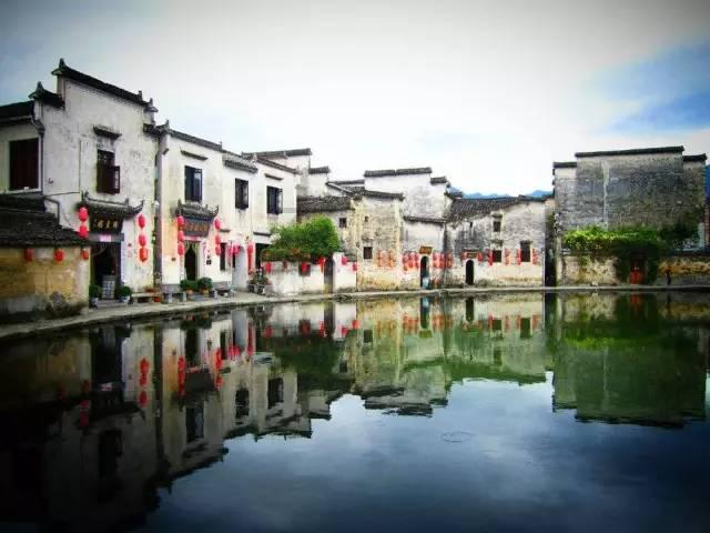 点旺新春“烟火气”